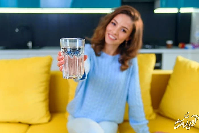 درمان خواب آلودگی بهاری نوشیدن آب کافی